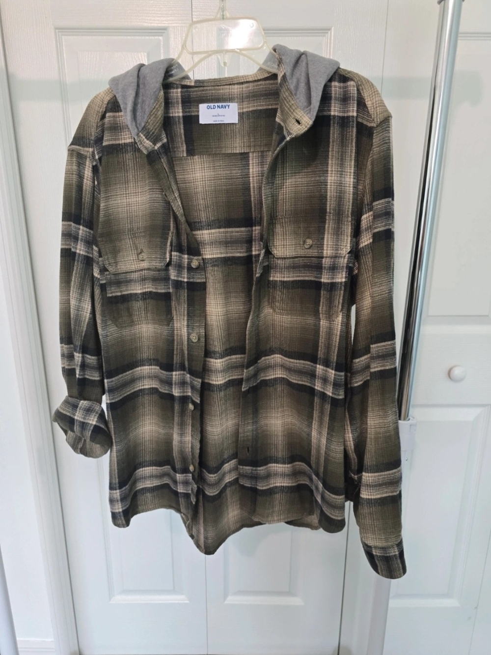 Old Navy Men's Olive and Gray Plaid Button-Down Shirt with Hood